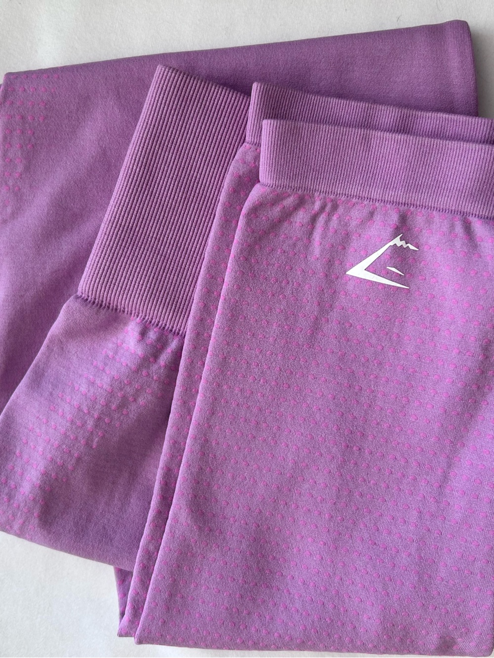 Gymshark Vital 2.0 Seamless Leggings in Soft Pink - Like New - Picture 4 of 9